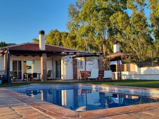 Casa Rural en venta en El Romeral, Vélez-málaga