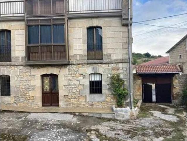 Casa Rural en venta en Alfoz De Bricia, Castilla y León