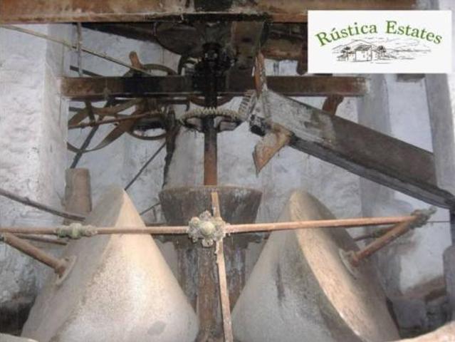 Casa Rural en venta en Alpandeire, Málaga