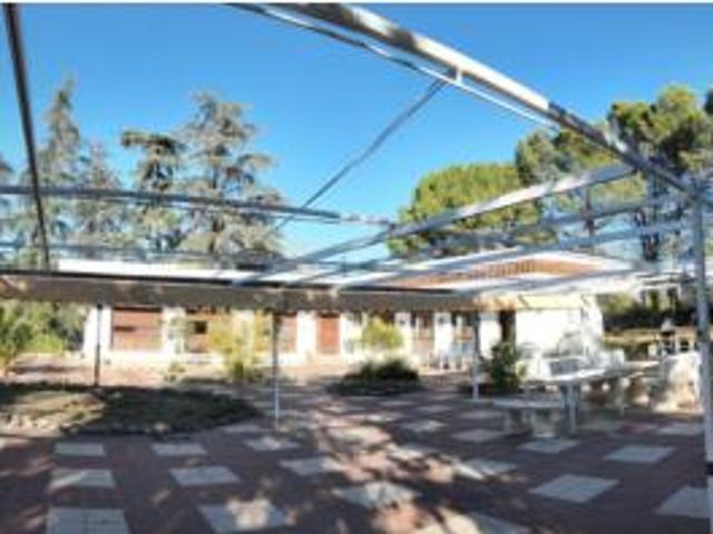 Casa Rural en venta en Baeza, Jaén