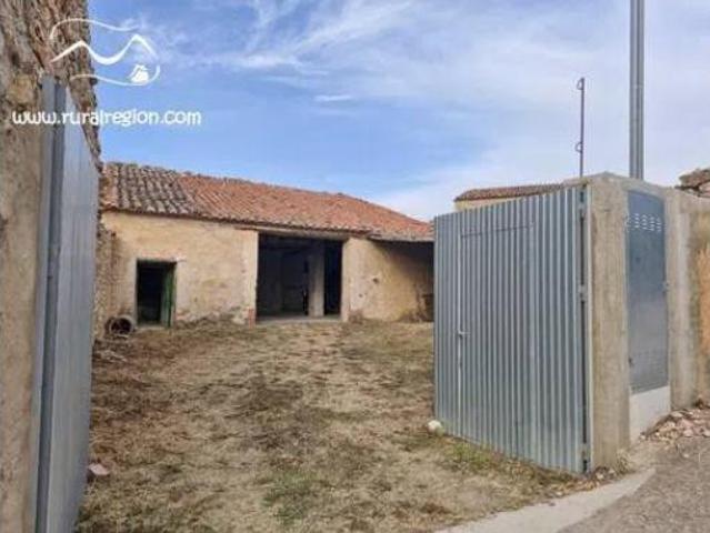 Casa Rural en venta en Allueva, Aragón