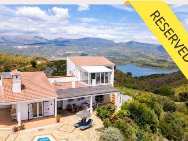 Casa Rural en venta en Benamargosa