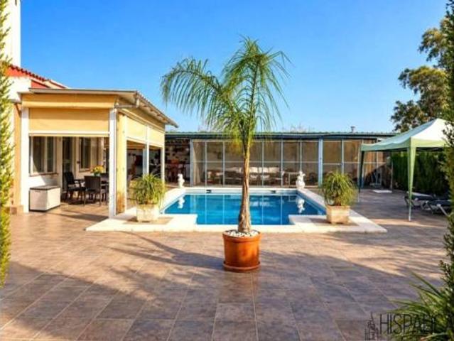 Casa Rural en venta en Carmona, Andalucía
