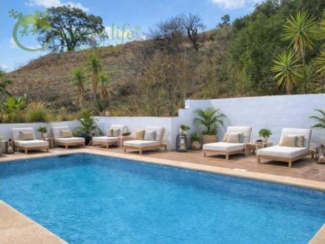 Casa Rural en venta en Comares, Málaga