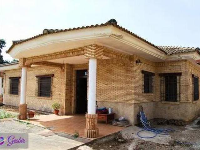 Casa Rural en venta en Doña Manuela, Córdoba