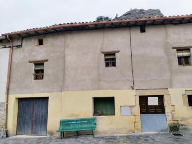 Casa Rural en venta en Covarrubias, Castilla y León