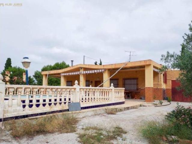Casa Rural en venta en Crevillent