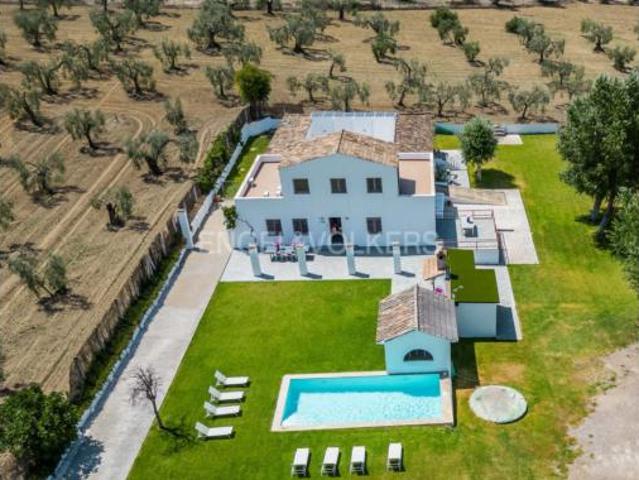 Casa Rural en venta en Espartinas, Andalucía