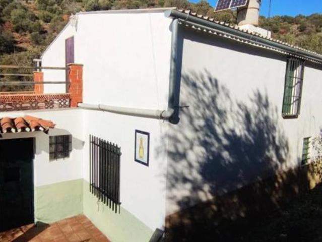 Casa Rural en venta en Fuentes De León