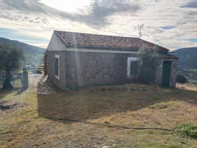 Casa Rural en venta en Fuentes De León
