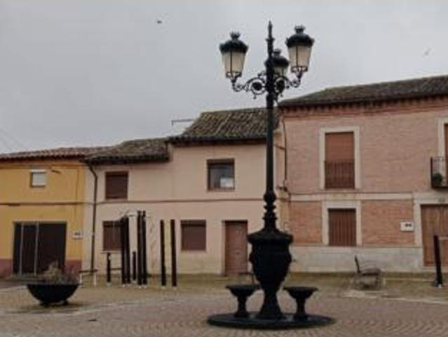 Casa Rural en venta en Fuentes De Nava, Castilla y León