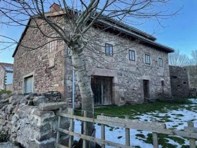 Casa Rural en venta en Hermandad De Campoo De Suso, Cantabria