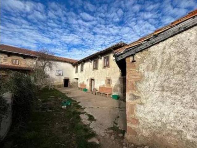 Casa Rural en venta en Hermandad De Campoo De Suso, Cantabria