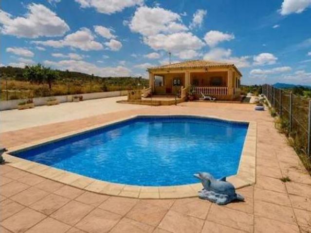 Casa Rural en venta en el Vinalopó Mitjà / El Vinalopó Medio, Valencia