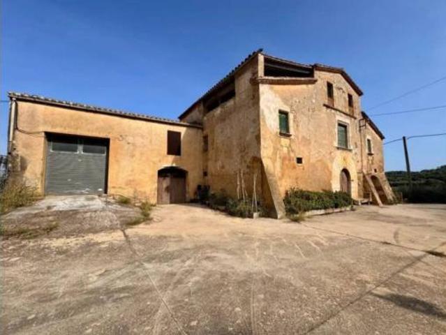 Casa Rural en venta en Castell d'Empordà, Baix Empordà