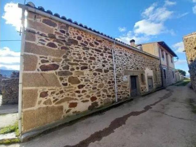 Casa Rural en venta en Encinares, La Horcajada