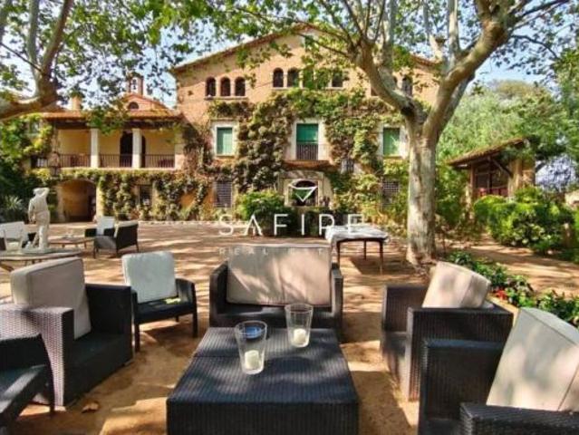 Casa Rural en venta en Llagostera, Llagostera Residencial
