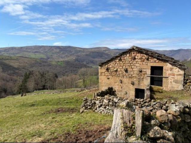 Casa Rural en venta en San Miguel de Luena, Luena