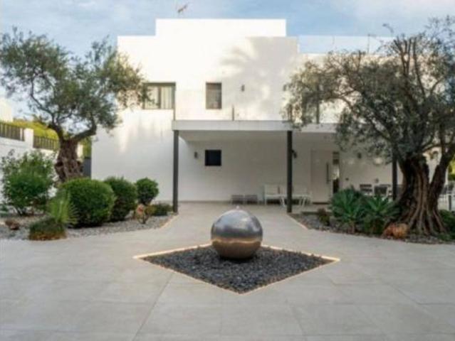 Casa Rural en venta en Nueva Andalucía, Costa del Sol Occidental