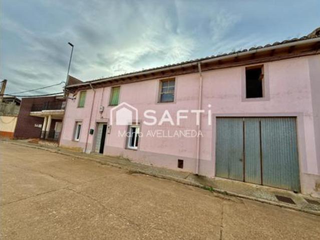 Casa Rural en venta en Matanza, Castilla y León