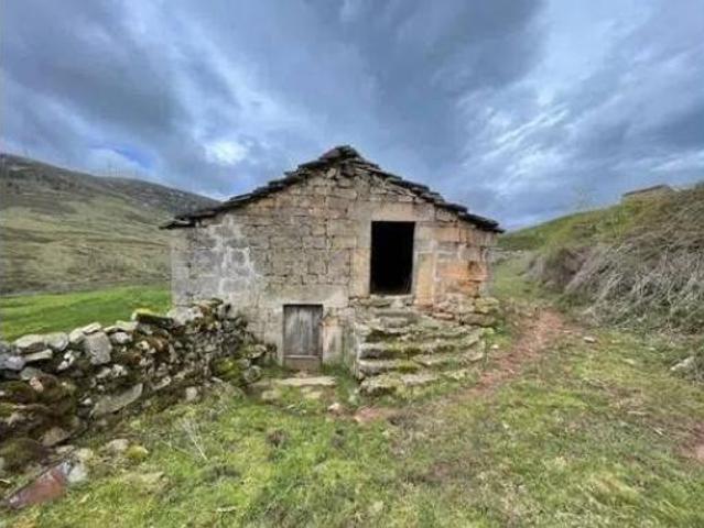 Casa Rural en venta en Merindad De Valdeporres, Castilla y León