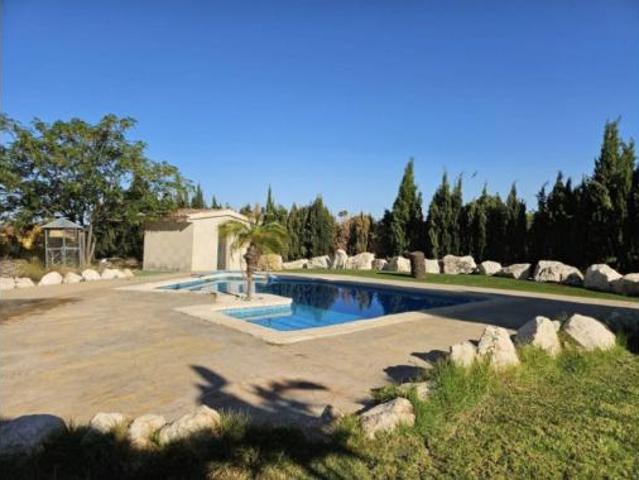 Casa Rural en venta en Els Montesinos, el Vinalopó Mitjà / El Vinalopó Medio