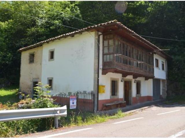 Casa Rural en venta en Oseja De Sajambre, Castilla y León