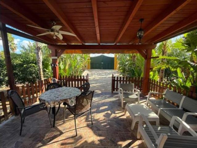 Casa Rural en venta en Paradas, Andalucía