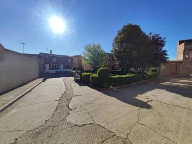 Casa Rural en venta en Paredes De Nava, Castilla y León