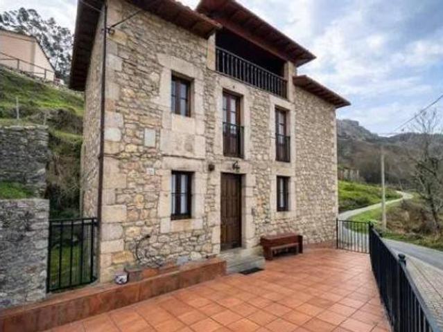 Casa Rural en venta en Peñamellera Alta, Asturias