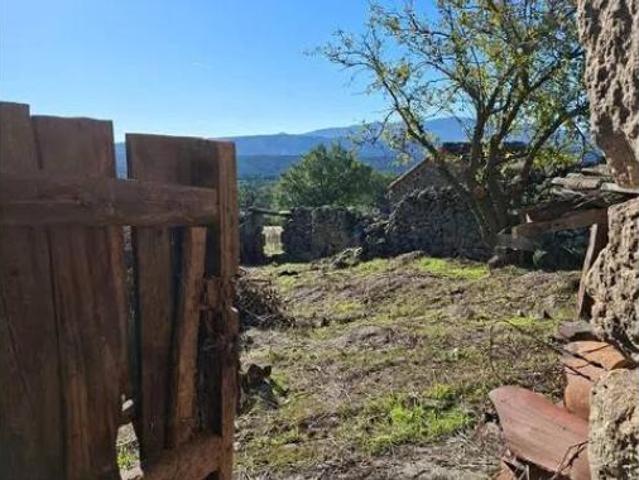 Casa Rural en venta en Piedralaves, Castilla y León