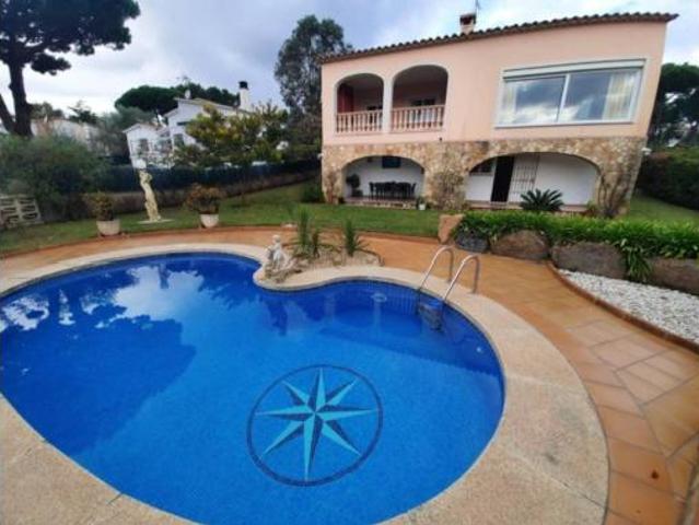Casa Rural en venta en Sant Feliu De Guíxols
