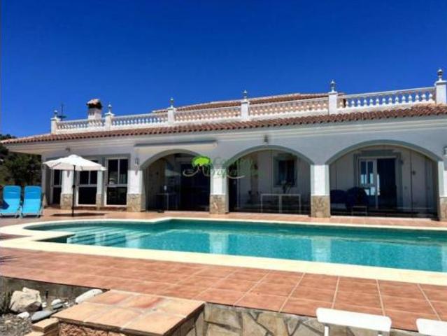 Casa Rural en venta en Sayalonga