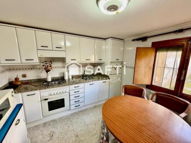 Casa Rural en venta en Toral De Los Guzmanes, Castilla y León