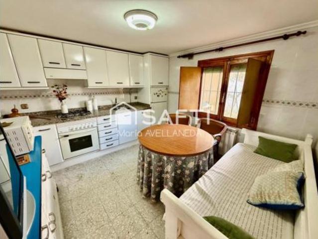 Casa Rural en venta en Toral De Los Guzmanes, Castilla y León