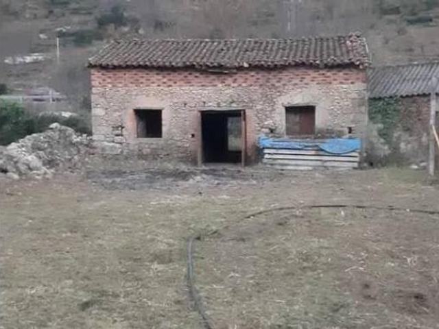 Casa Rural en venta en Valdastillas, Extremadura
