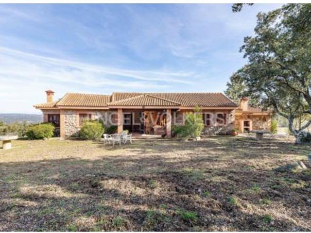 Casa Rural en venta en Pino Alto, Valdemorillo