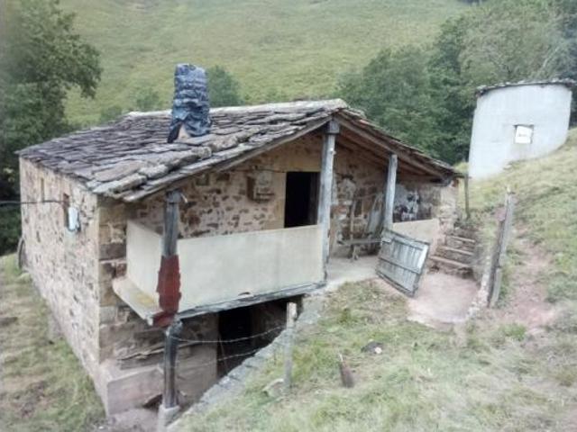 Casa Rural en venta en Vega De Pas, Cantabria