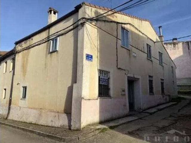 Casa Rural en venta en Villamayor De Los Montes, Castilla y León