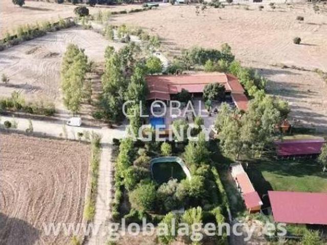 Casa Rural en venta en Villaviciosa De Odón, Madrid