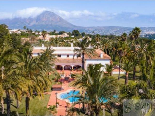 Casa Rural en venta en Adsubia, Valencia