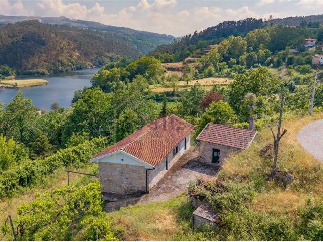 Quinta venda em Maureles, Porto