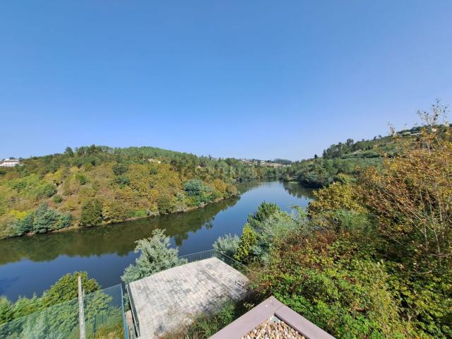 Quinta venda em Vila Caiz, Lugar Novo