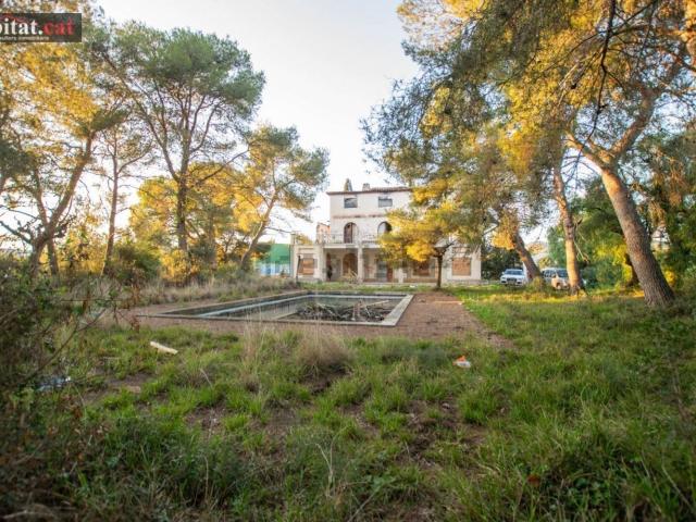 Casa Rural en venta en Vilanova I La Geltrú, Polígon industrial Sector Marquès