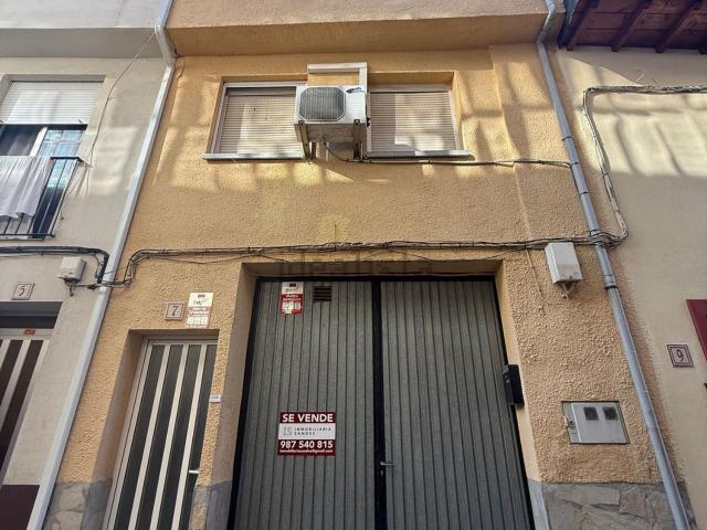 Casa Rural en venta en Villafranca Del Bierzo, León