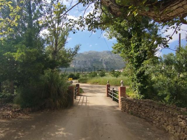 Casa Rural en venta en Villanueva del Rosario, Málaga