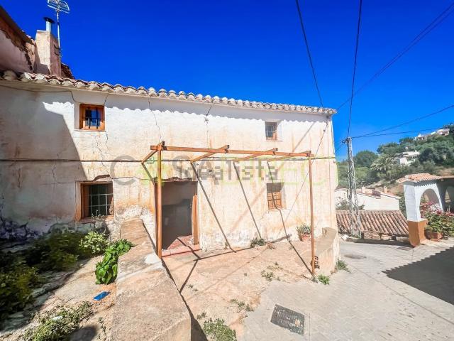 Casa Rural en venta en Los Romanes, La Axarquía