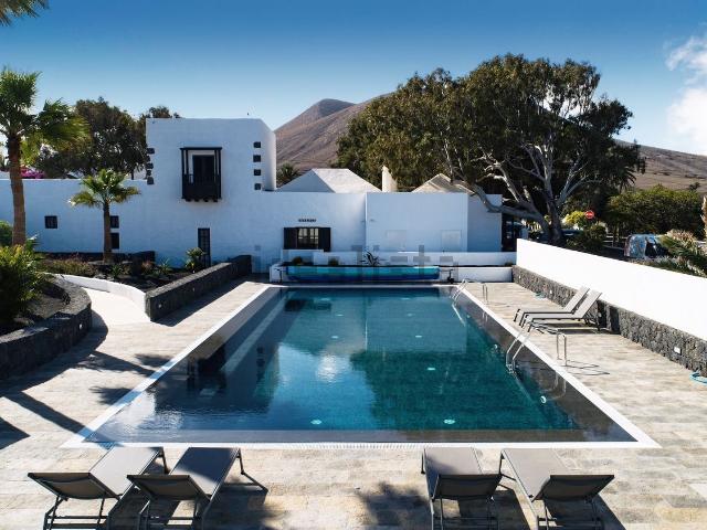 Casa Rural en venta en Uga, Yaiza