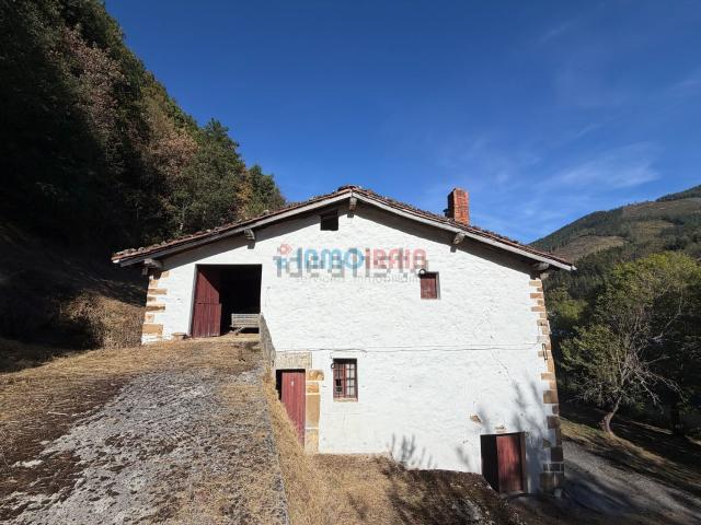 Casa Rural en venta en Gorrotxategi, Zegama