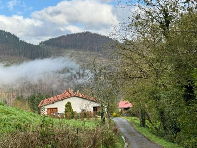 Casa Rural en venta en Zegama, Guipúzcoa